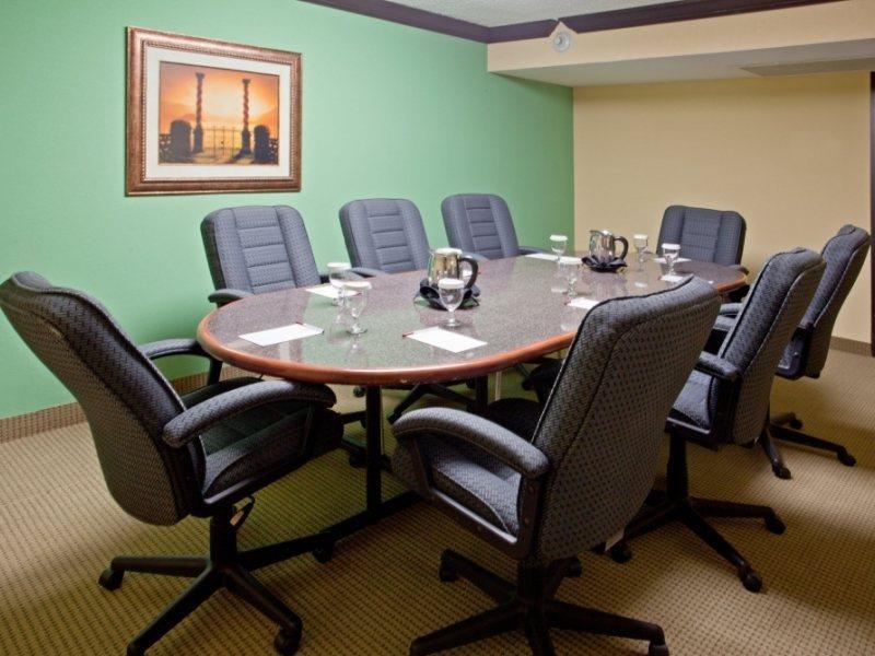 Crowne Plaza Suites Houston - Near Sugar Land Facilidades foto